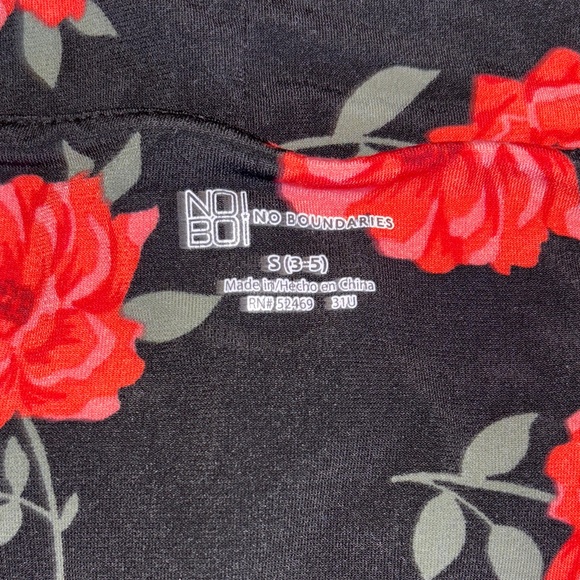 NO BOUNDARIES Chic Black Midi Dress with Red Floral Design size small 3-5 - Picture 8 of 8